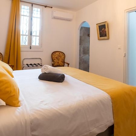 Ferienwohnung Bien D'Exception En Face Du Palais Des Papes Avignon Exterior foto