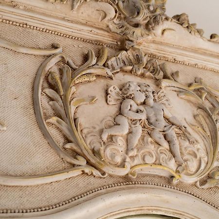 Ferienwohnung Bien D'Exception En Face Du Palais Des Papes Avignon Exterior foto