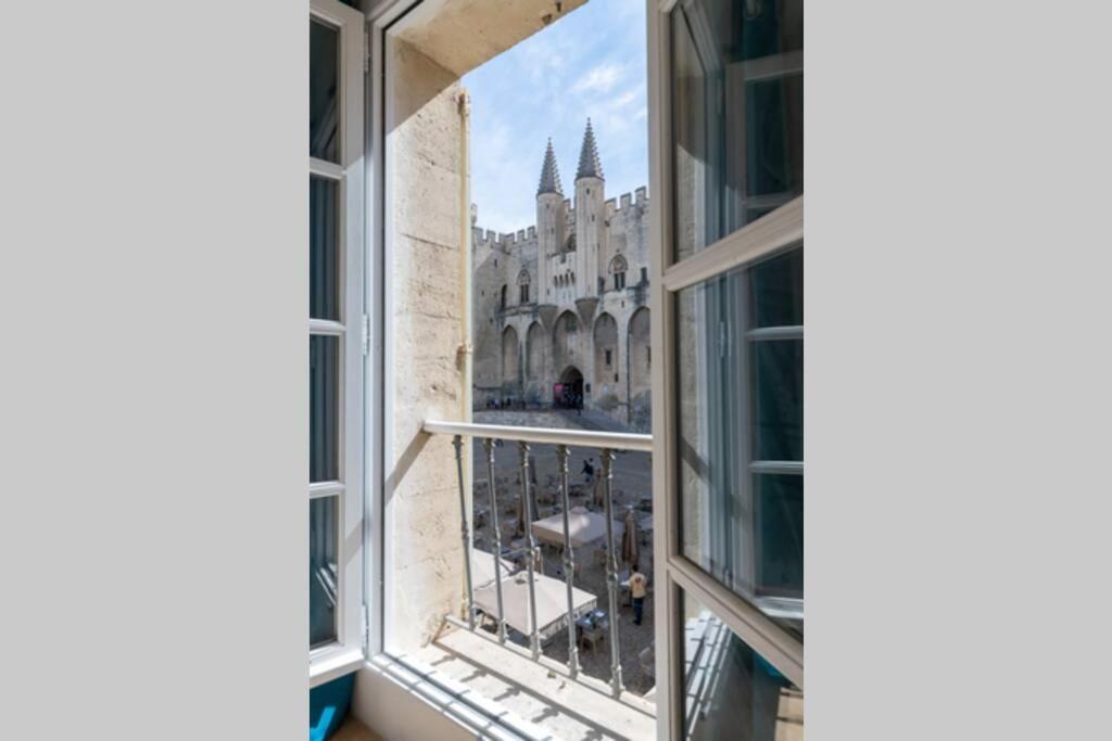 Ferienwohnung Bien D'Exception En Face Du Palais Des Papes Avignon Exterior foto