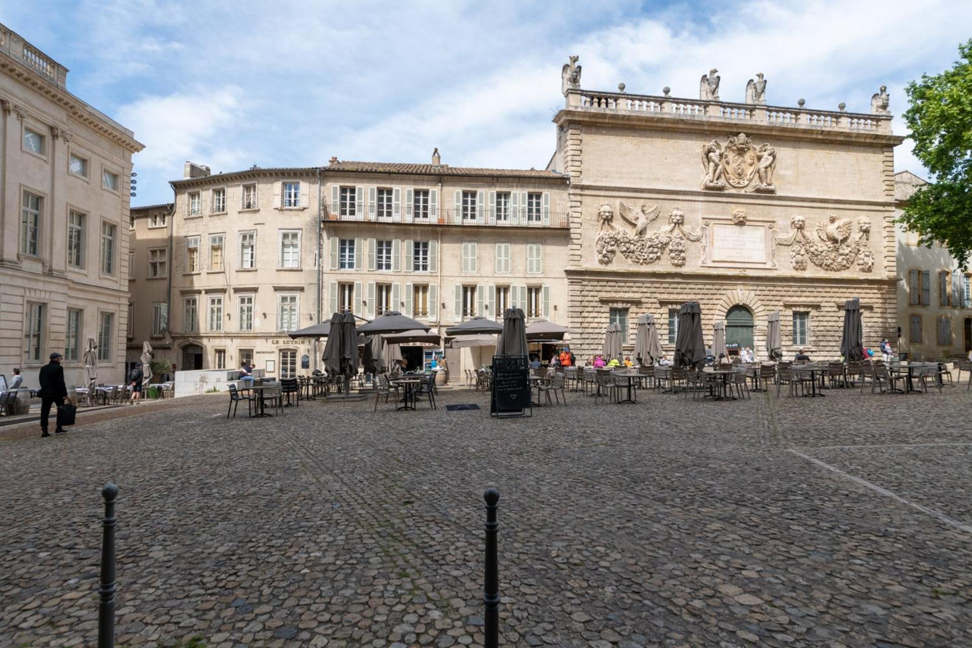 Ferienwohnung Bien D'Exception En Face Du Palais Des Papes Avignon Exterior foto