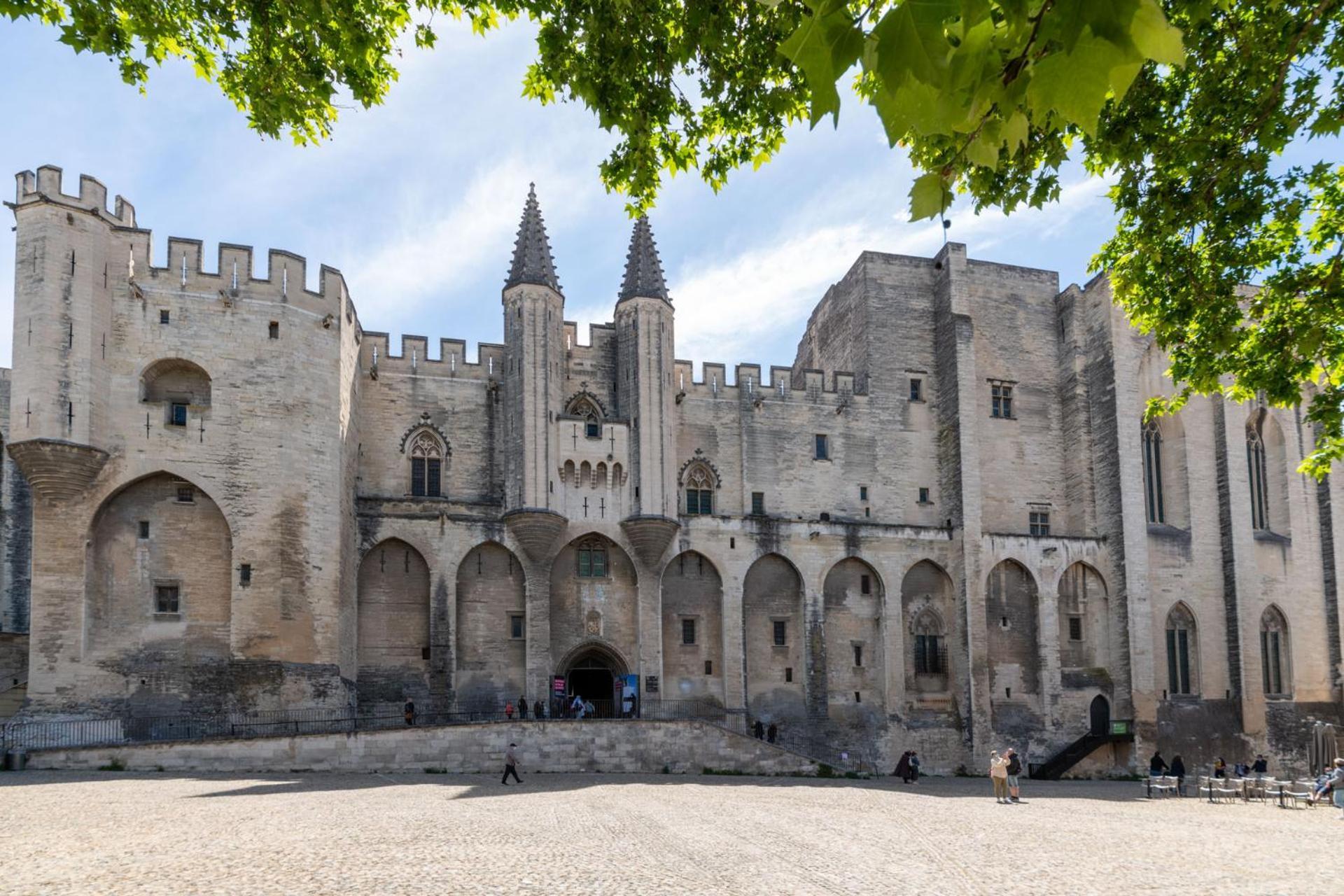Ferienwohnung Bien D'Exception En Face Du Palais Des Papes Avignon Exterior foto