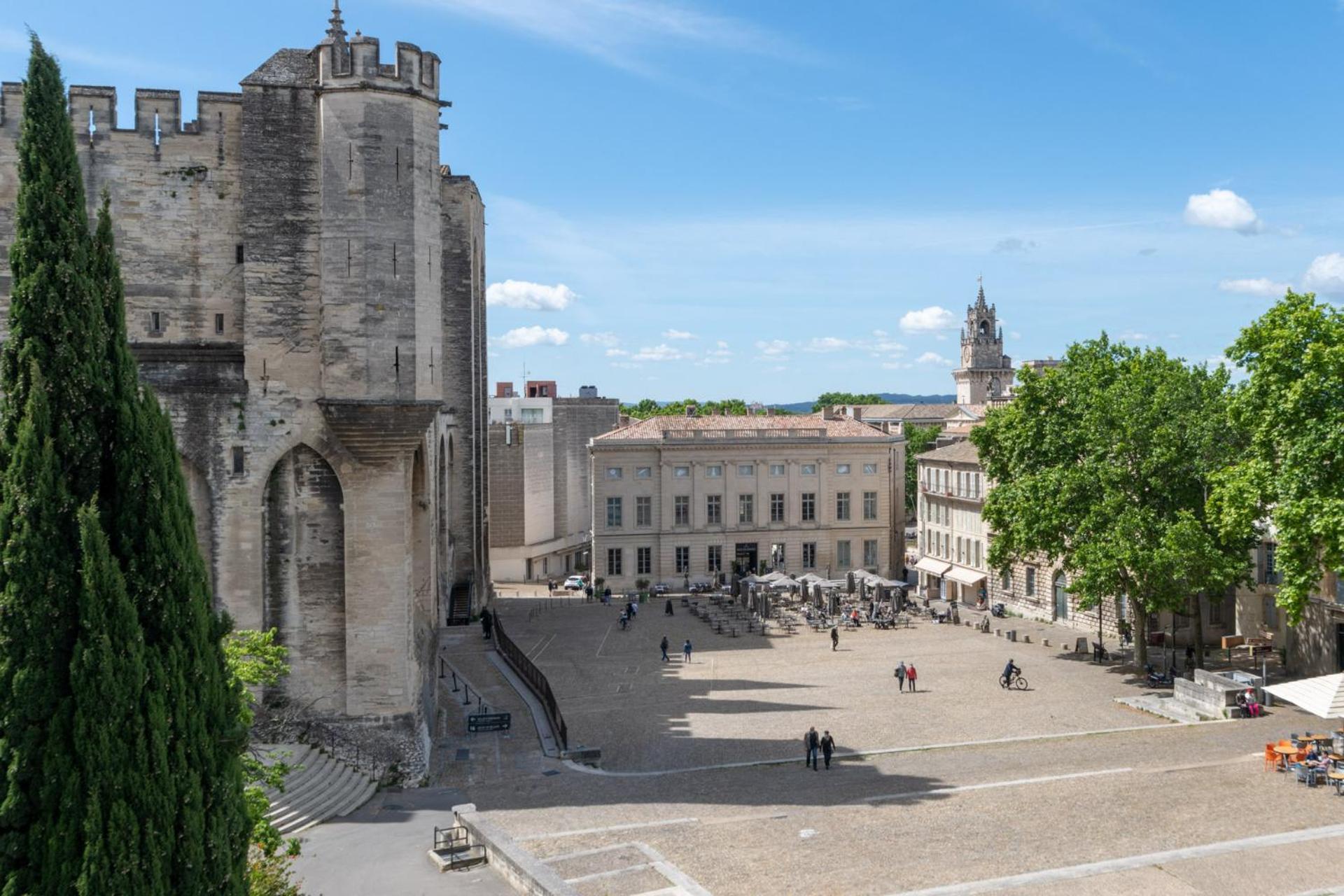 Ferienwohnung Bien D'Exception En Face Du Palais Des Papes Avignon Exterior foto